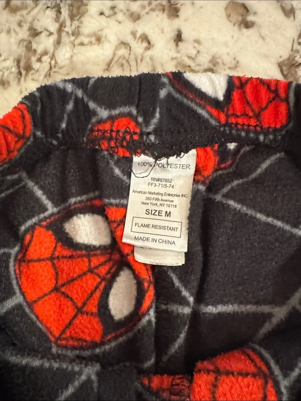 Boys Medium Marvel Spider-Man Sleep Top in Red and Black